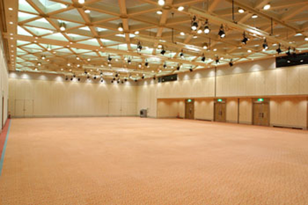 新大阪イベントホール レ ルミエール