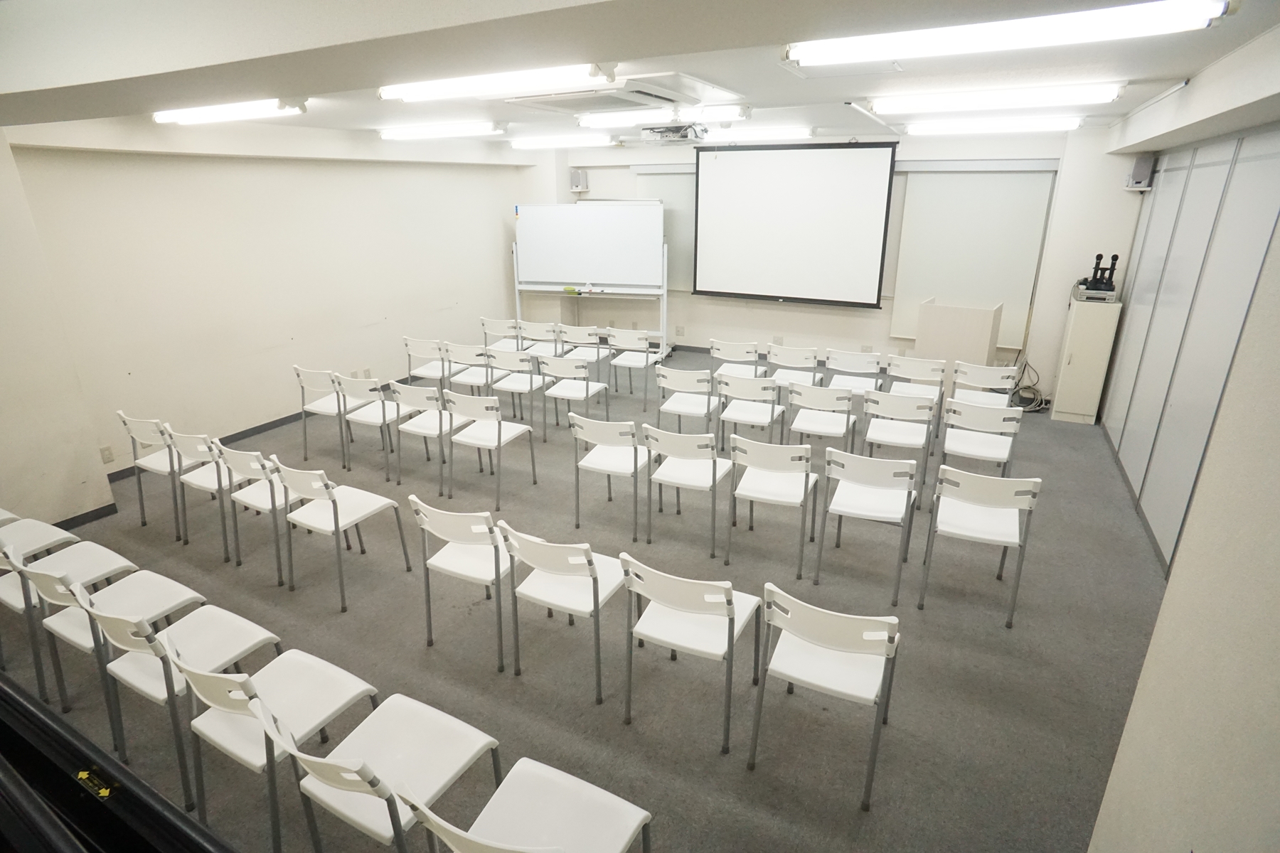 名駅セミナーオフィス　会議室ルームA/B