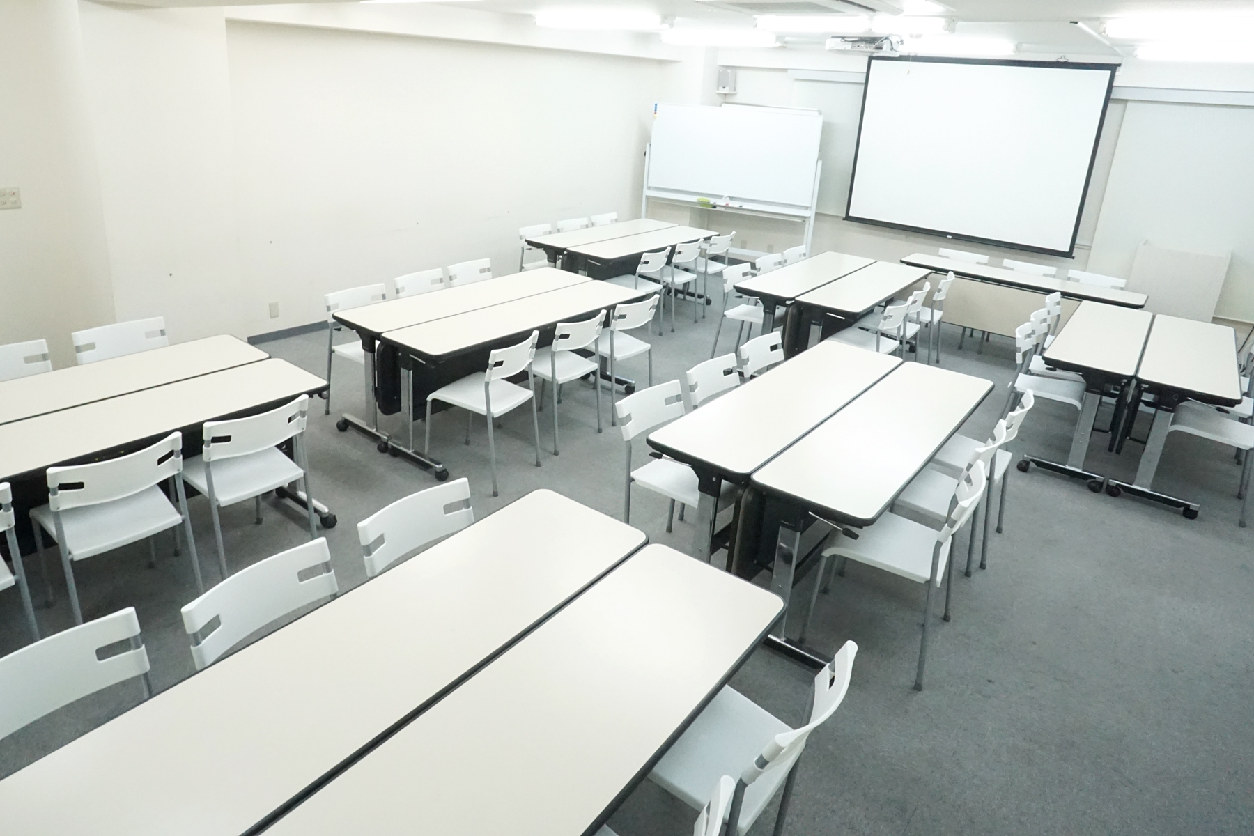 名駅セミナーオフィス　会議室ルームA/B