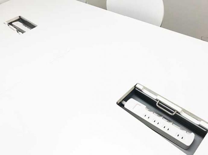 Colormell（カラメル）新宿三丁目店