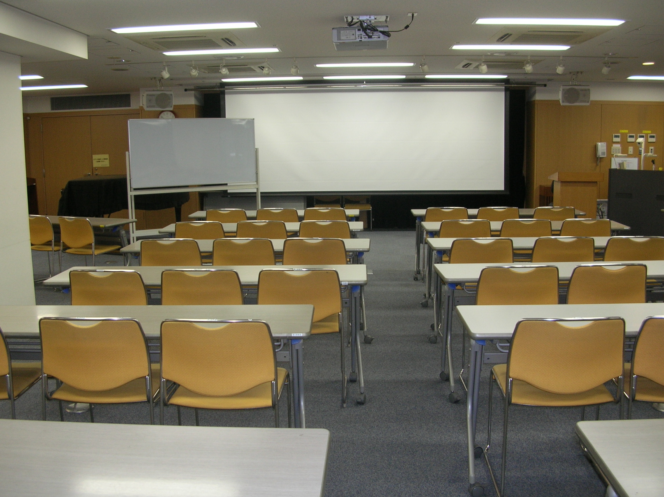 大阪市立総合生涯学習センター