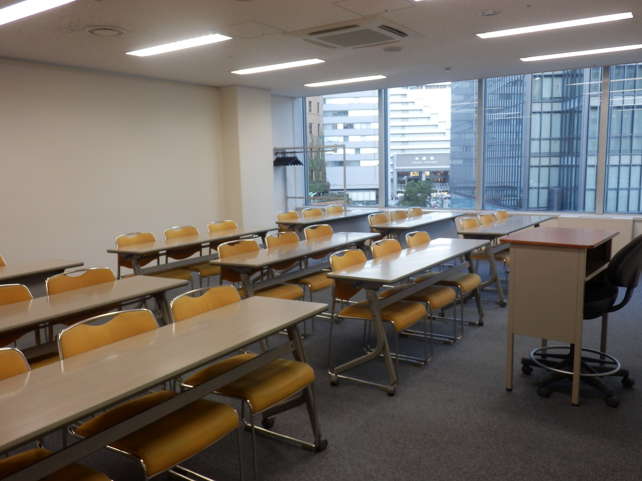 大阪市立総合生涯学習センター