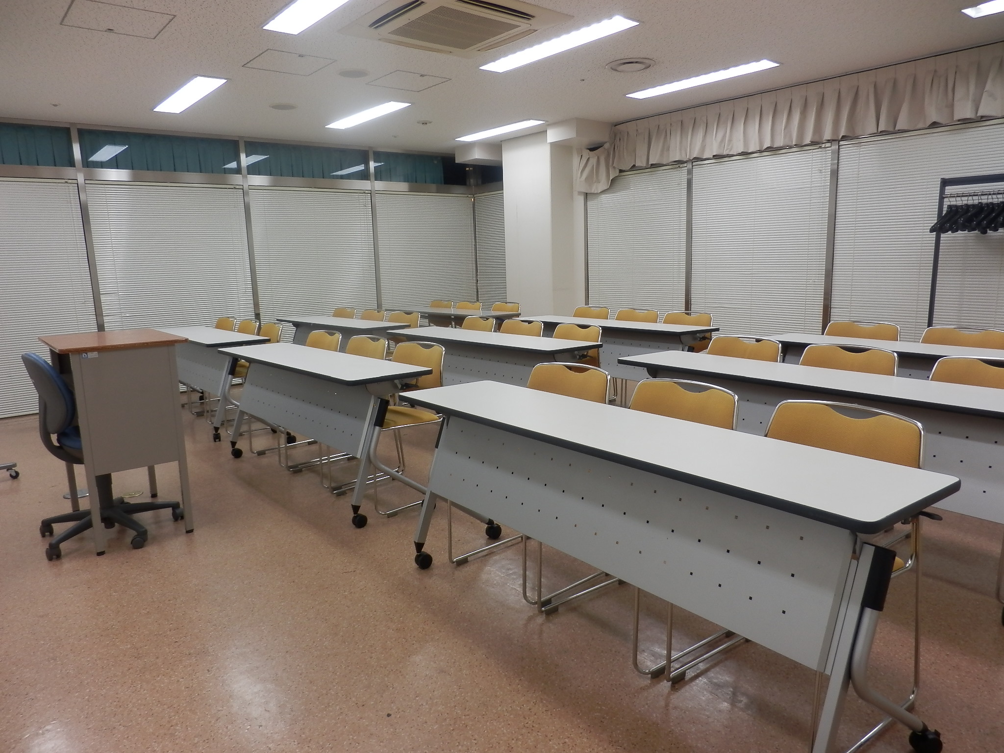 大阪市立総合生涯学習センター