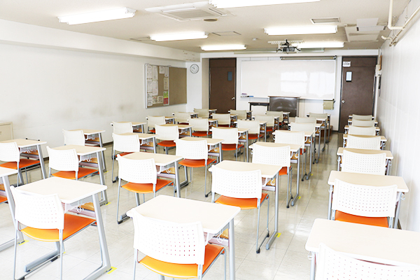 〈専〉YIC京都工科自動車大学校 京都貸し教室・会議室