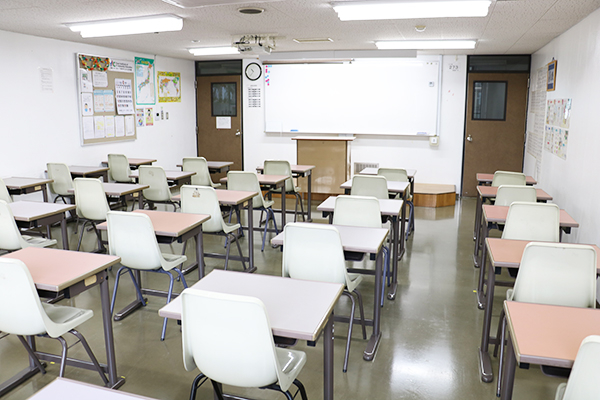〈専〉YIC京都工科自動車大学校 京都貸し教室・会議室