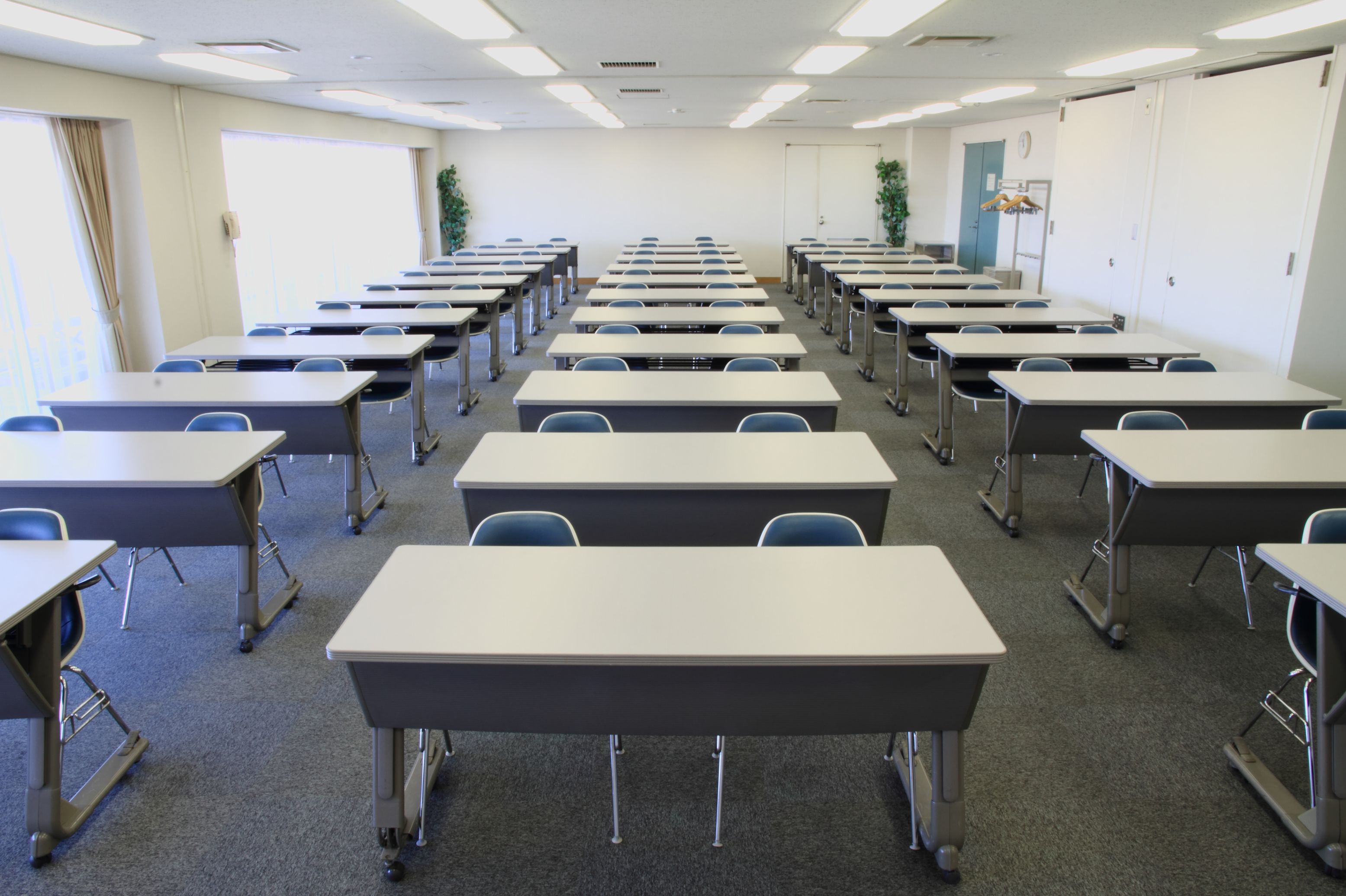 The Day Osaka　ホール・貸会議室