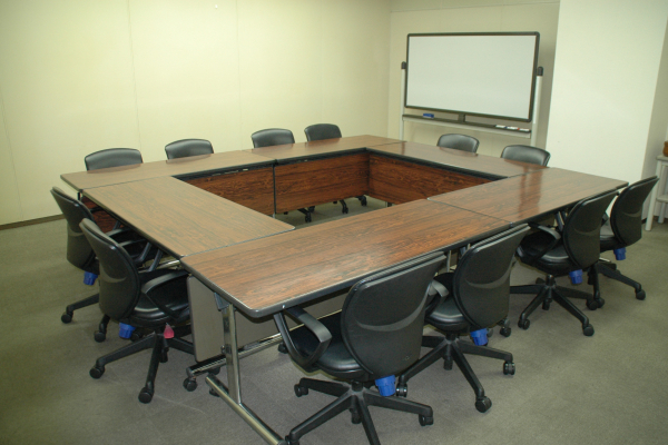 センタープラザ西館 貸会議室