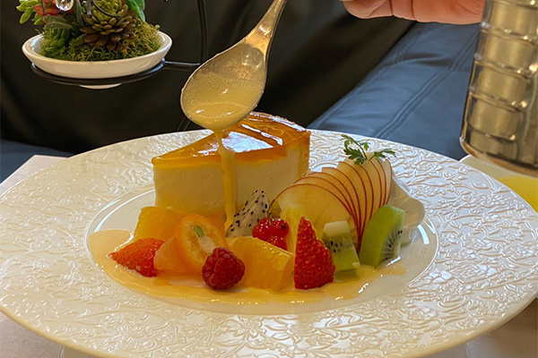 パティスリー「デリチュース」 カフェスペース