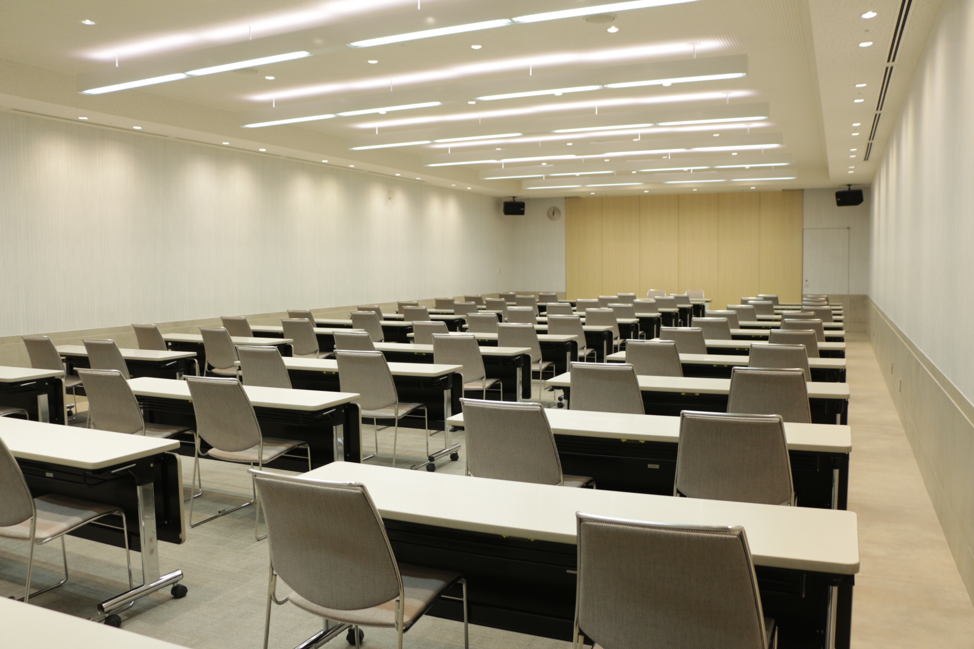 幕張メッセ　国際会議場