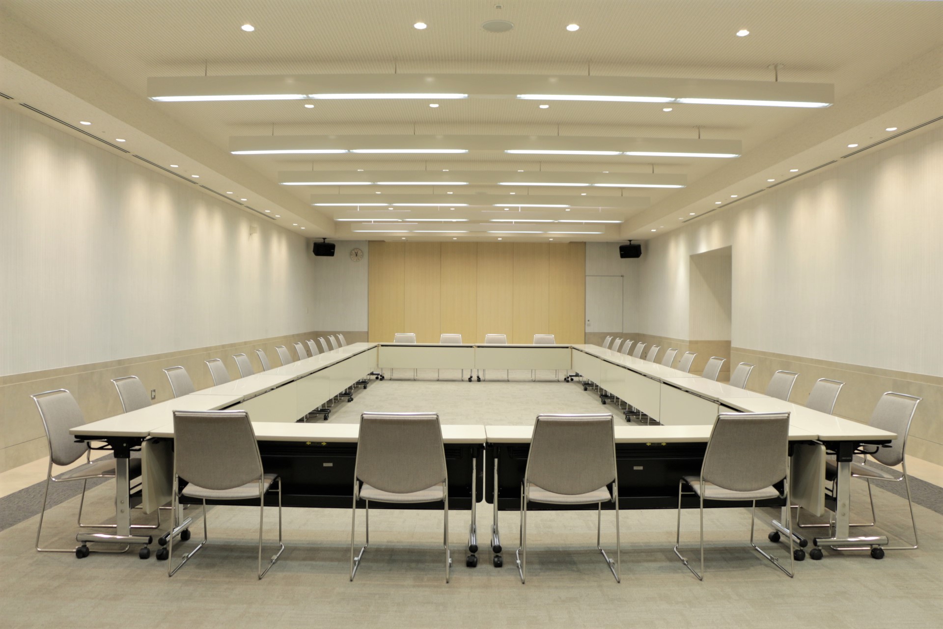 幕張メッセ　国際会議場