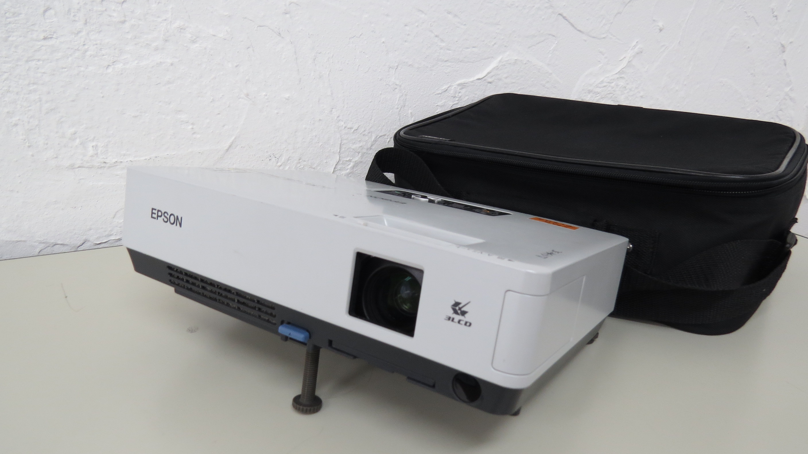 ＳＭＧ貸し会議室　四ツ橋・サンワールドビル