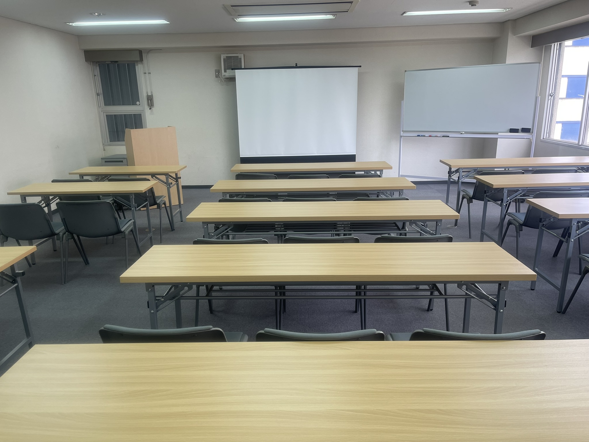 ＳＭＧ貸し会議室　四ツ橋・近商ビル