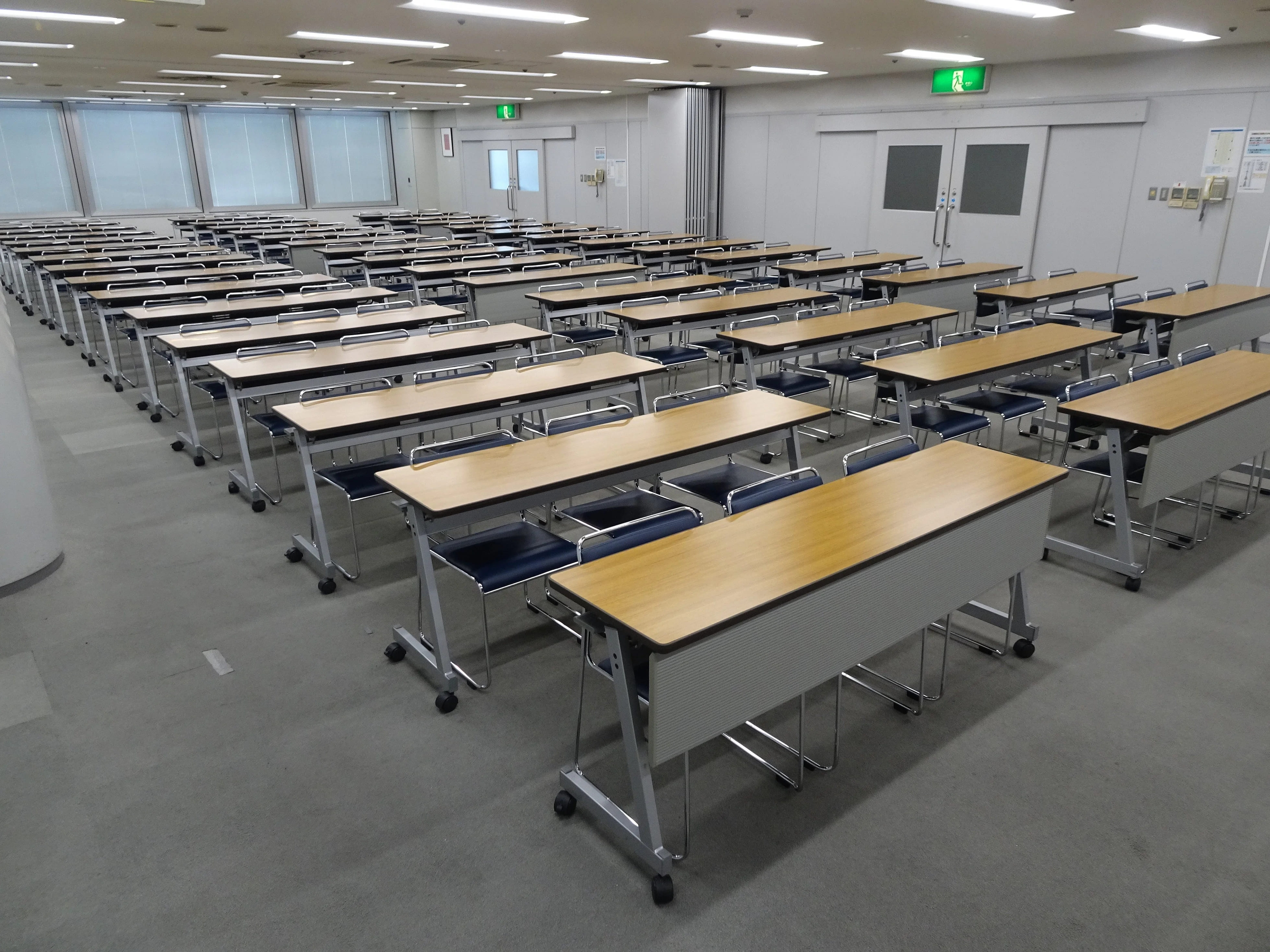 エル・おおさか（大阪府立労働センター）        