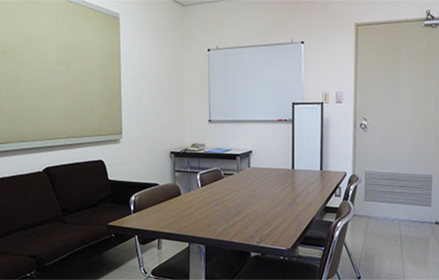 エル・おおさか（大阪府立労働センター）        