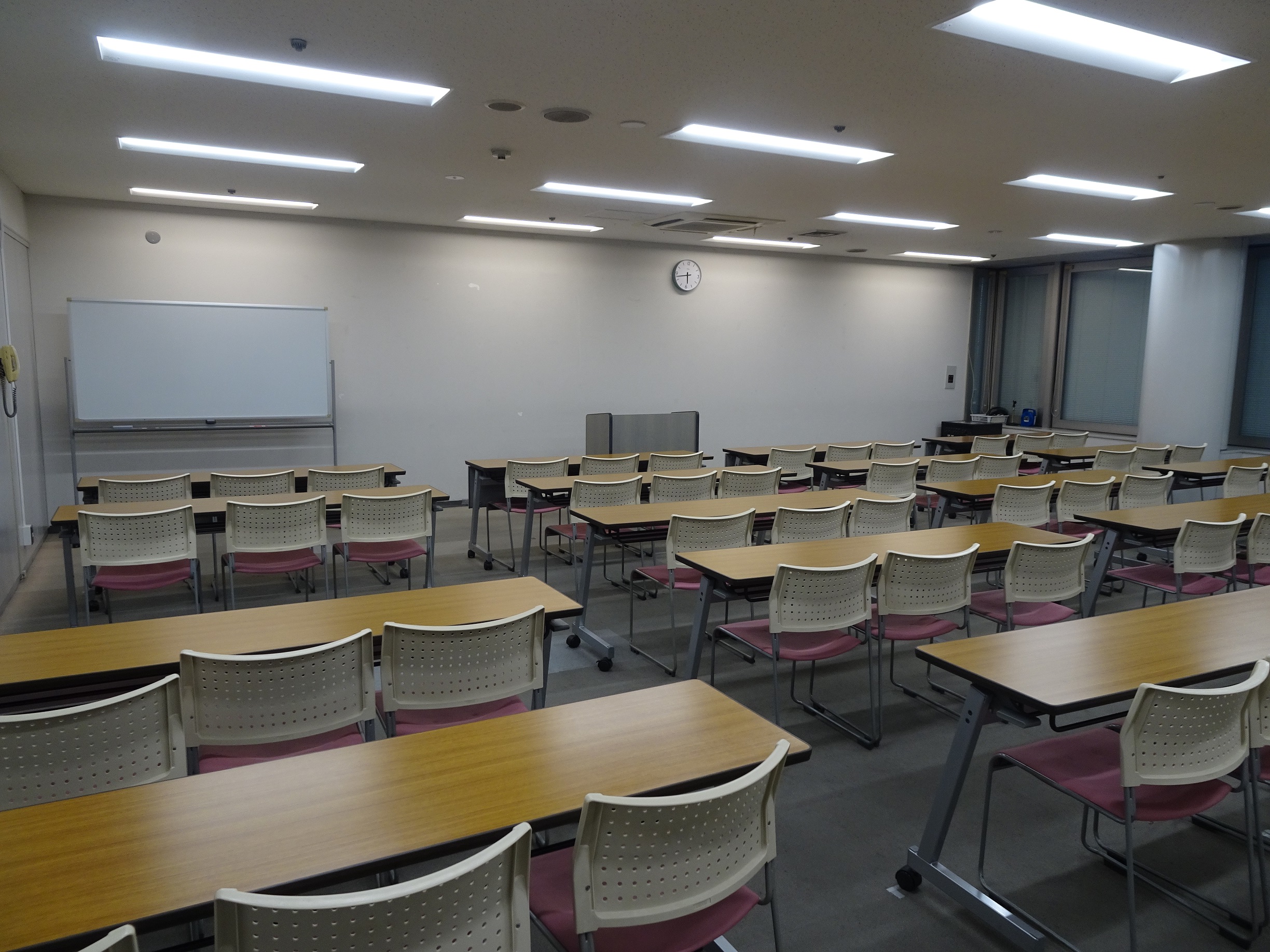 エル・おおさか（大阪府立労働センター）        