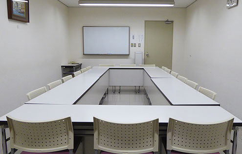 エル・おおさか（大阪府立労働センター）        