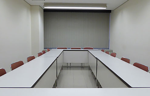 エル・おおさか（大阪府立労働センター）        