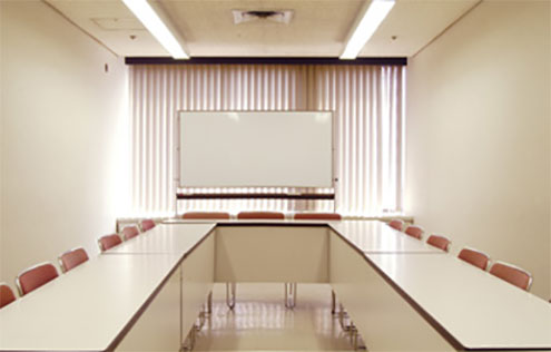 エル・おおさか（大阪府立労働センター）        