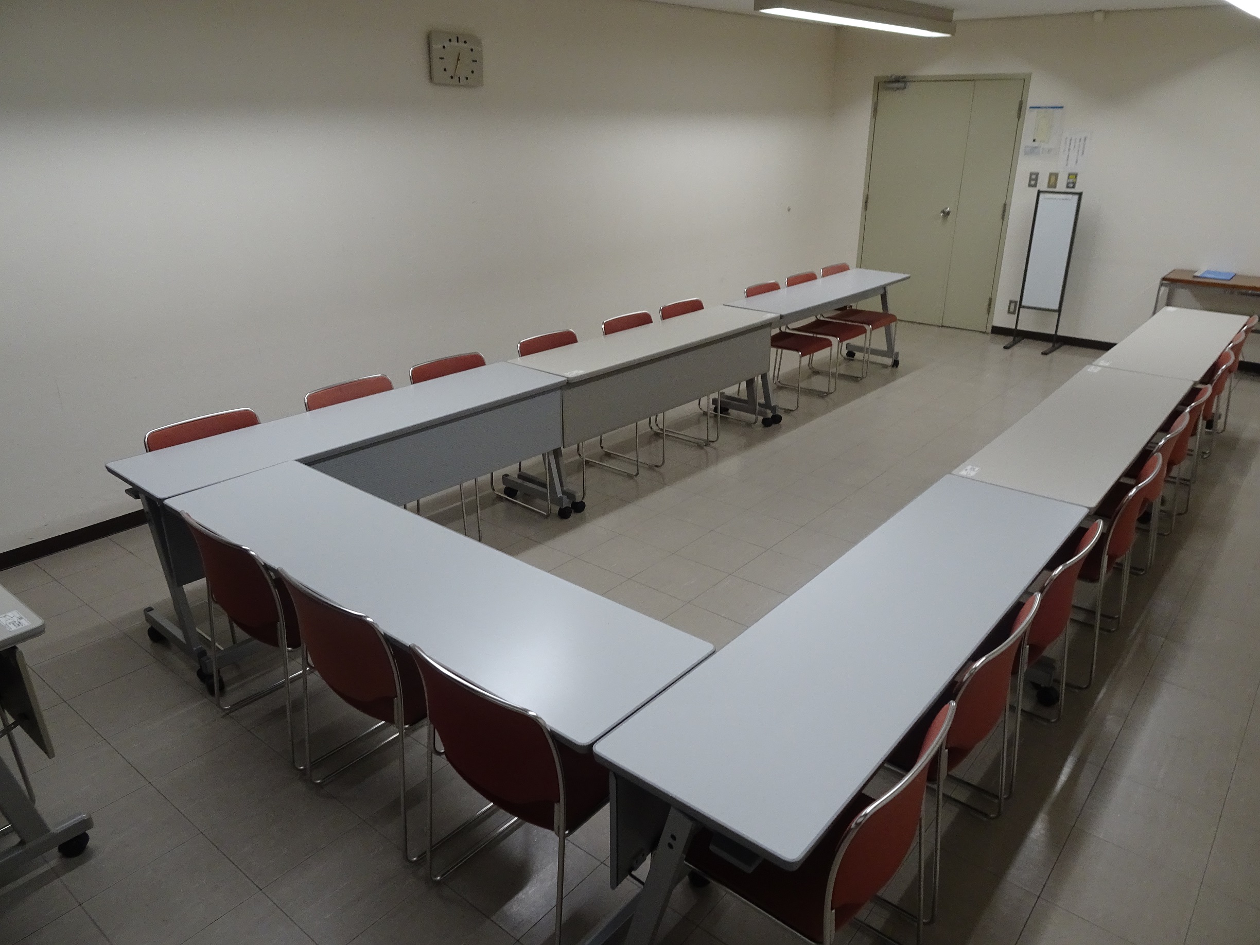 エル・おおさか（大阪府立労働センター）        