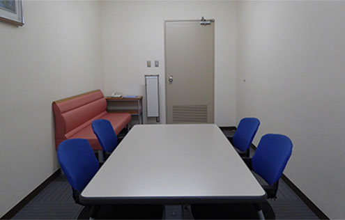 エル・おおさか（大阪府立労働センター）        