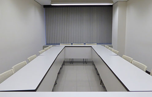 エル・おおさか（大阪府立労働センター）        