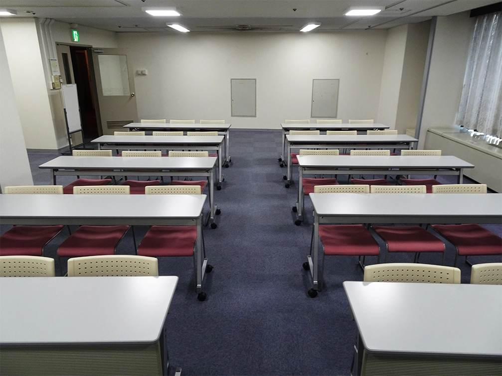 エル・おおさか（大阪府立労働センター）        