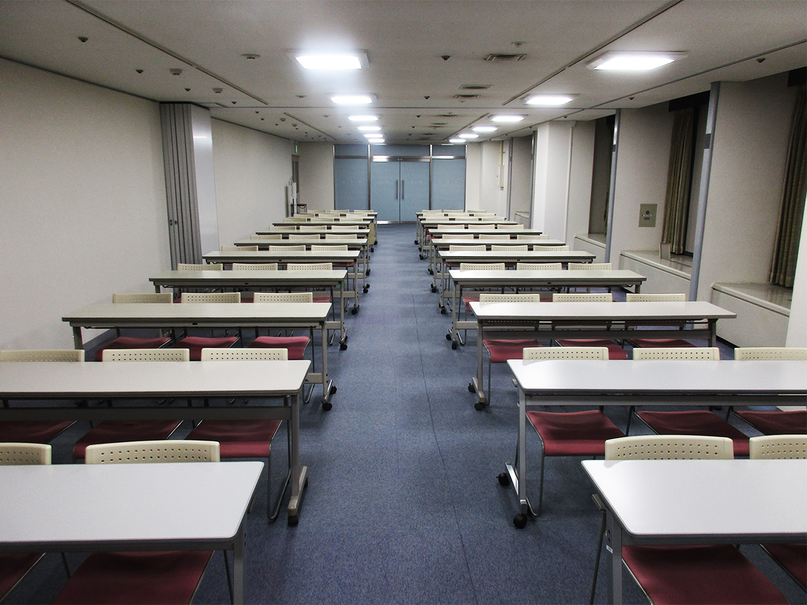 エル・おおさか(大阪府立労働センター)