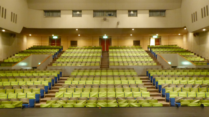 エル・おおさか（大阪府立労働センター）        