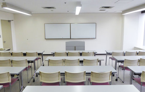 エル・おおさか（大阪府立労働センター）        