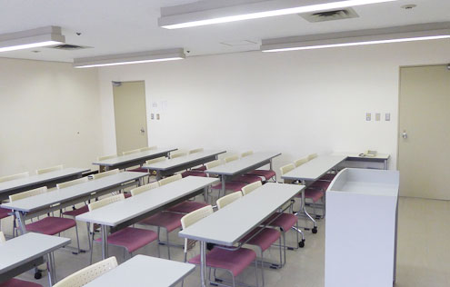 エル・おおさか（大阪府立労働センター）        