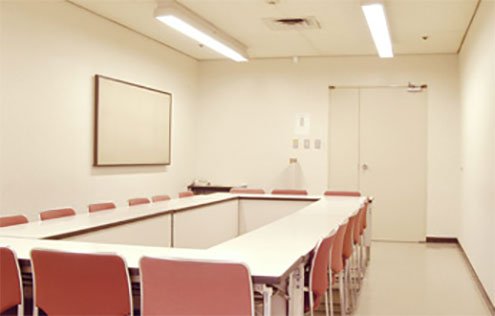 エル・おおさか（大阪府立労働センター）        