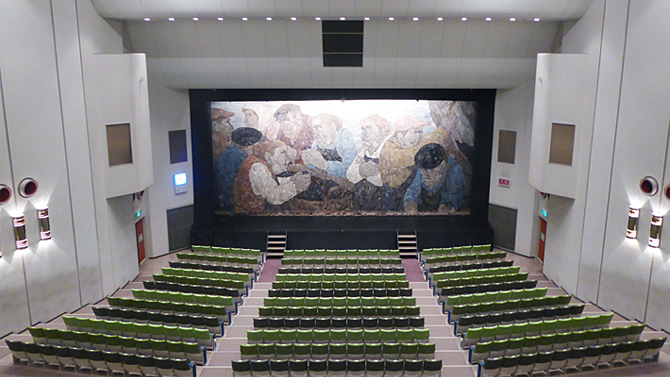 エル・おおさか（大阪府立労働センター）        