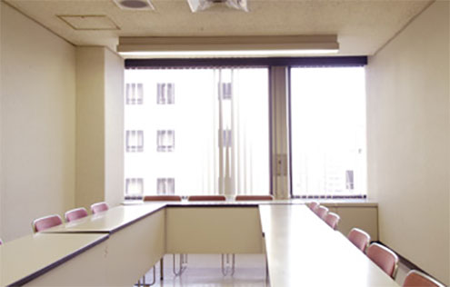 エル・おおさか（大阪府立労働センター）        