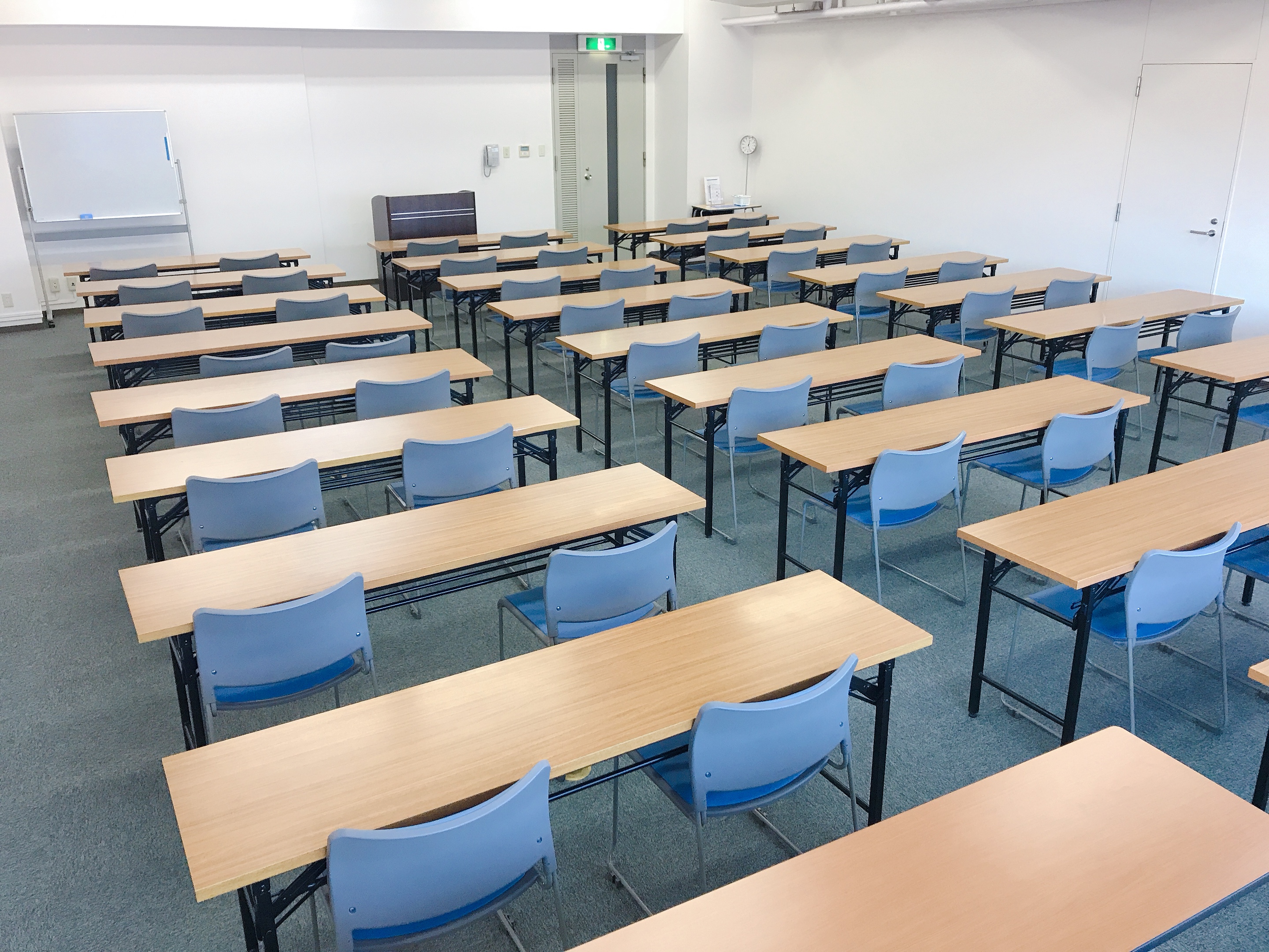 八洲学園大学　貸し会議室