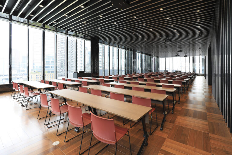 大阪大学中之島センター