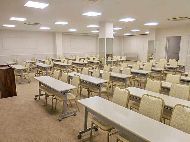 加瀬の貸し会議室 新横浜3丁目大ホール 150名収容