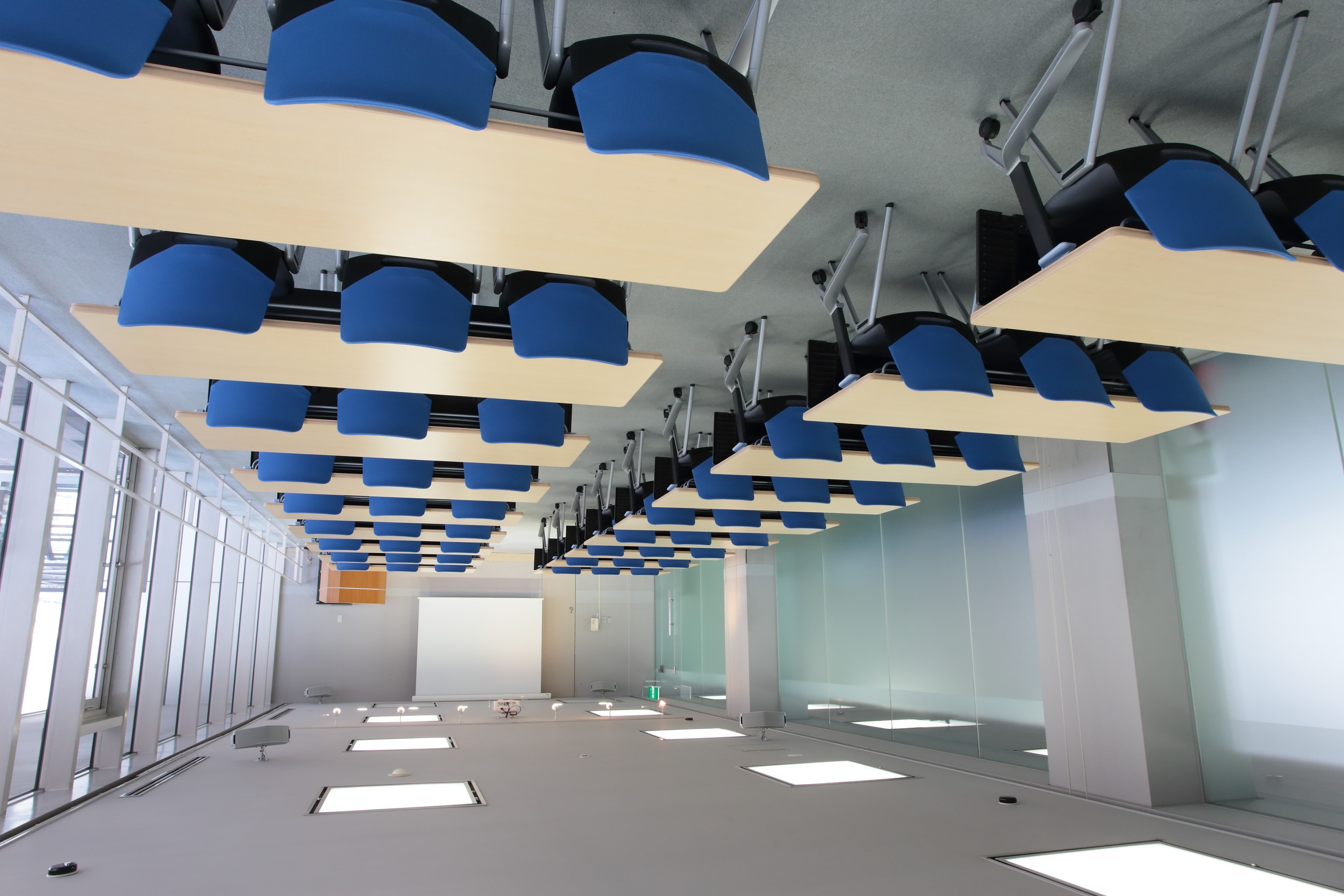 梅田スカイビル会議室