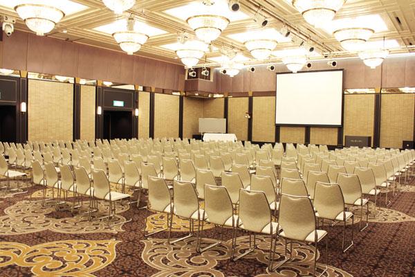 名古屋ガーデンパレス