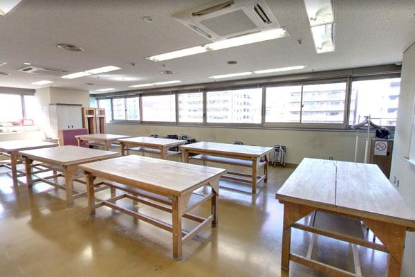 横浜市技能文化会館