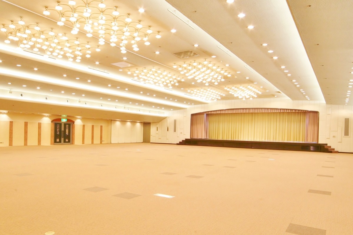 福岡ファッションビル　FFBホール