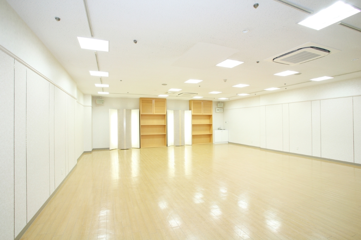 福岡ファッションビル　FFBホール