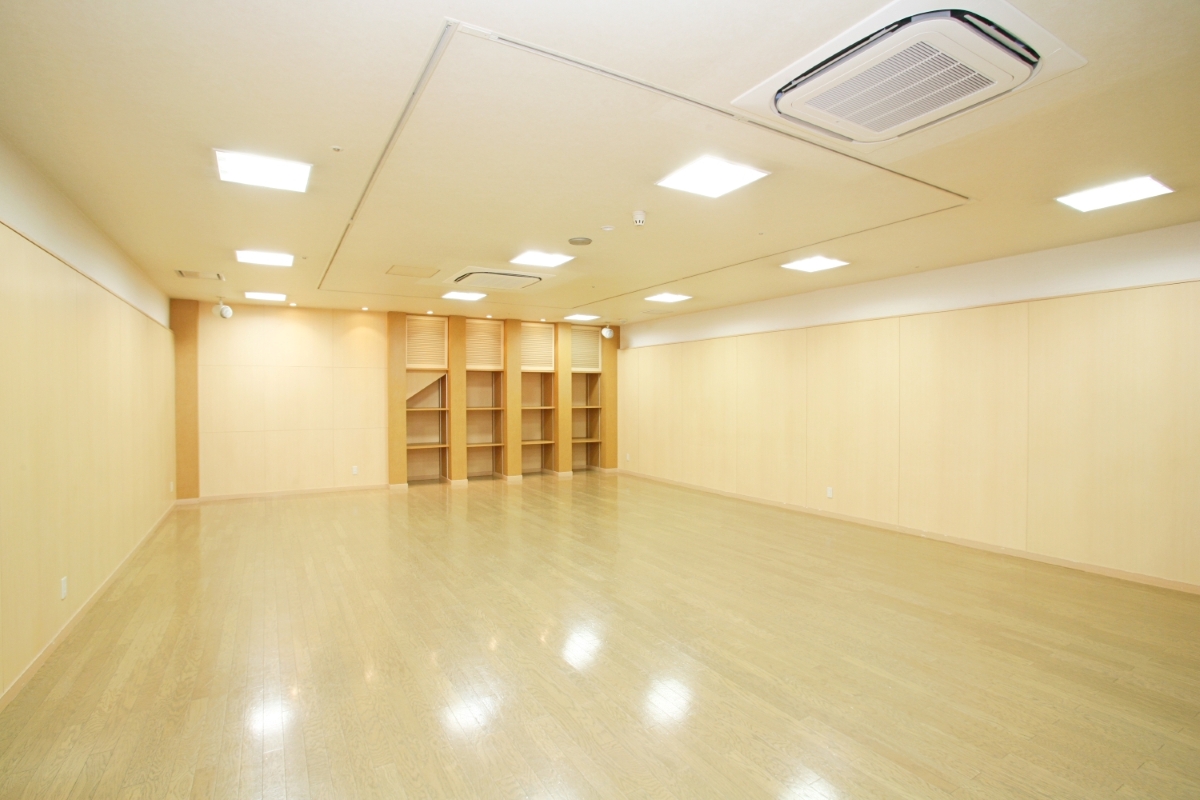 福岡ファッションビル　FFBホール