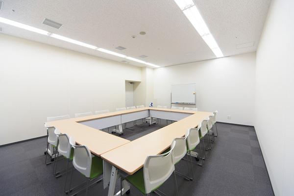 リファレンス大博多ビル貸会議室