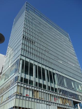 大阪、梅田駅周辺　徒歩5分以内の貸会議室をご紹介！